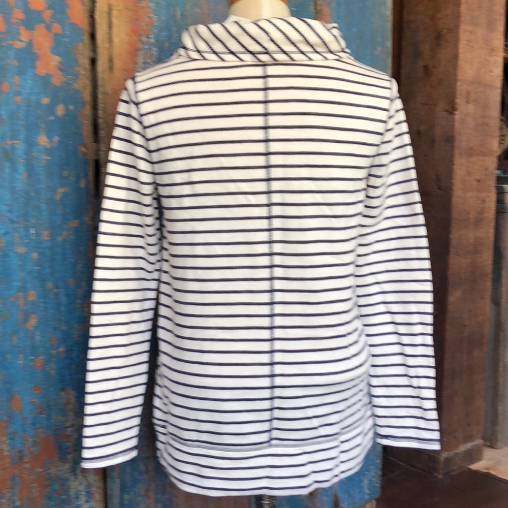 Talbots pullover top. - Picture 2 of 6